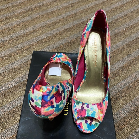 Christian Siriano Floral Heels - Picture 2 of 5